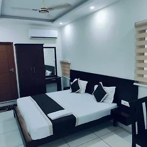 grace-tourist-home.kerala-hotels.net/